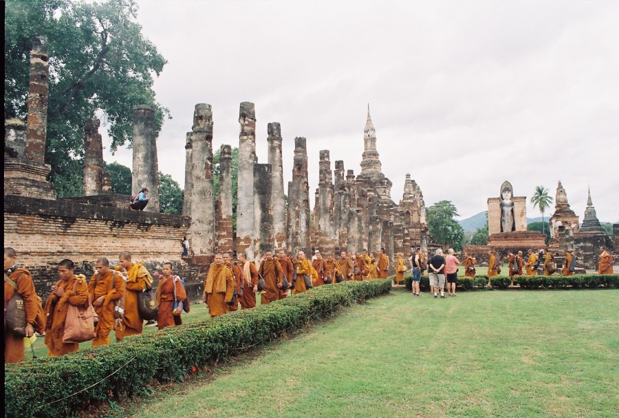 https://ic.pics.livejournal.com/cosmomarmots/76512026/314739/314739_900.jpg