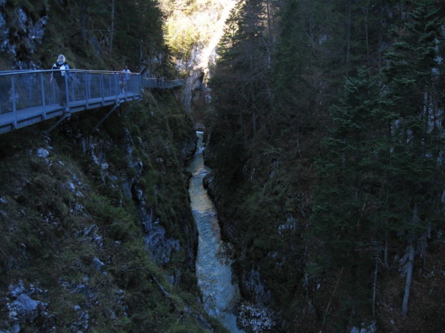 https://ic.pics.livejournal.com/cosmomarmots/76512026/503347/503347_900.jpg