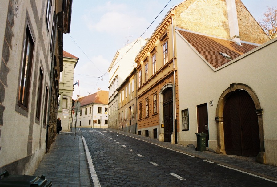 https://ic.pics.livejournal.com/cosmomarmots/76512026/736142/736142_900.jpg