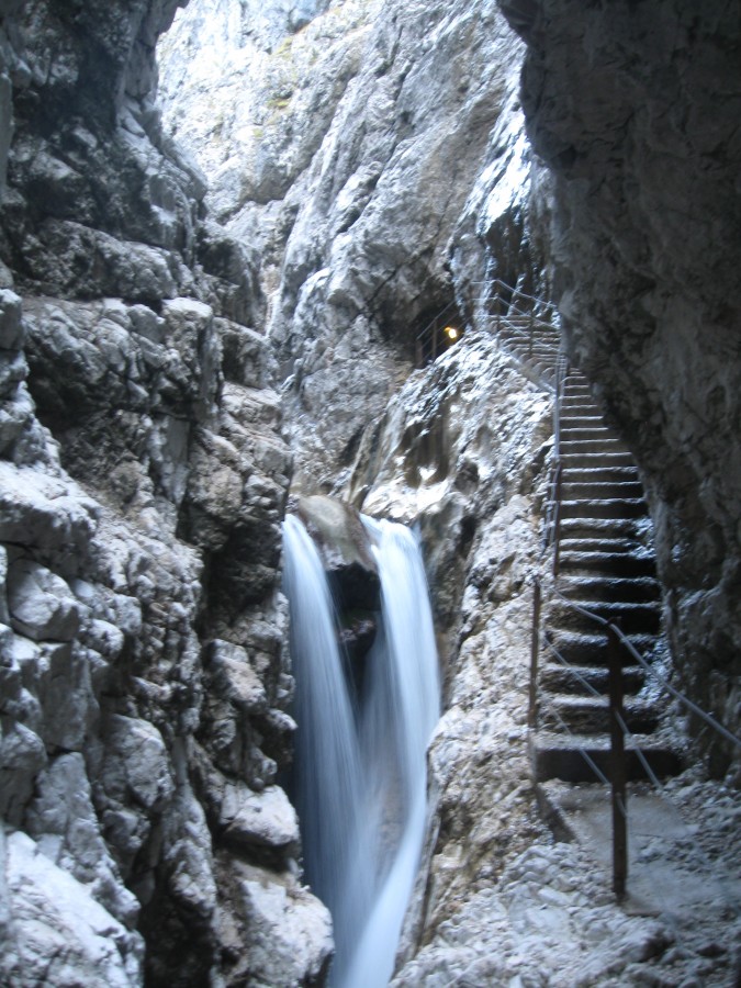 https://ic.pics.livejournal.com/cosmomarmots/76512026/222186/222186_900.jpg